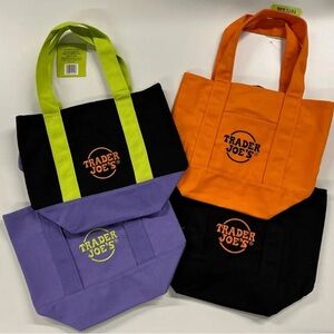 Trader Joe's Halloween Mini Tote Bag Set of 4